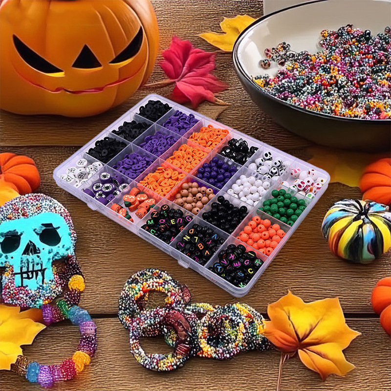 Art Craft Kits - ชุดอุปกรณ์ทำเครื่องประดับฮาโลวีนสำหรับผู้ใหญ่ พร้อมลูกปัดสีดำ ส้ม และม่วง ลูกปัดตัวอักษร และจี้ฮาโลวีน