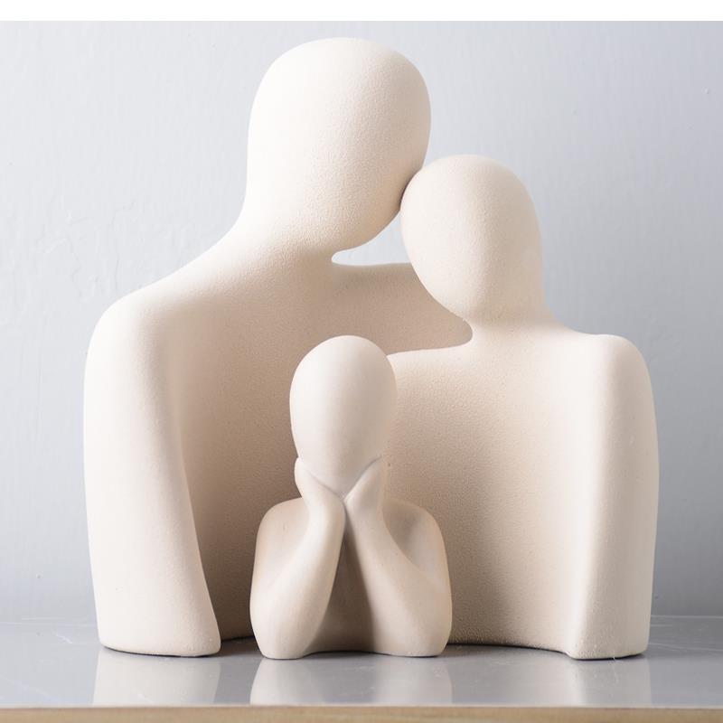 Tv Art And Craft - รูปปั้นสําหรับตกแต่งเซรามิคศิลปะหัตถกรรมบทคัดย่อประติมากรรมครอบครัวคู่กอด Nordic Home อุปกรณ์เสริม