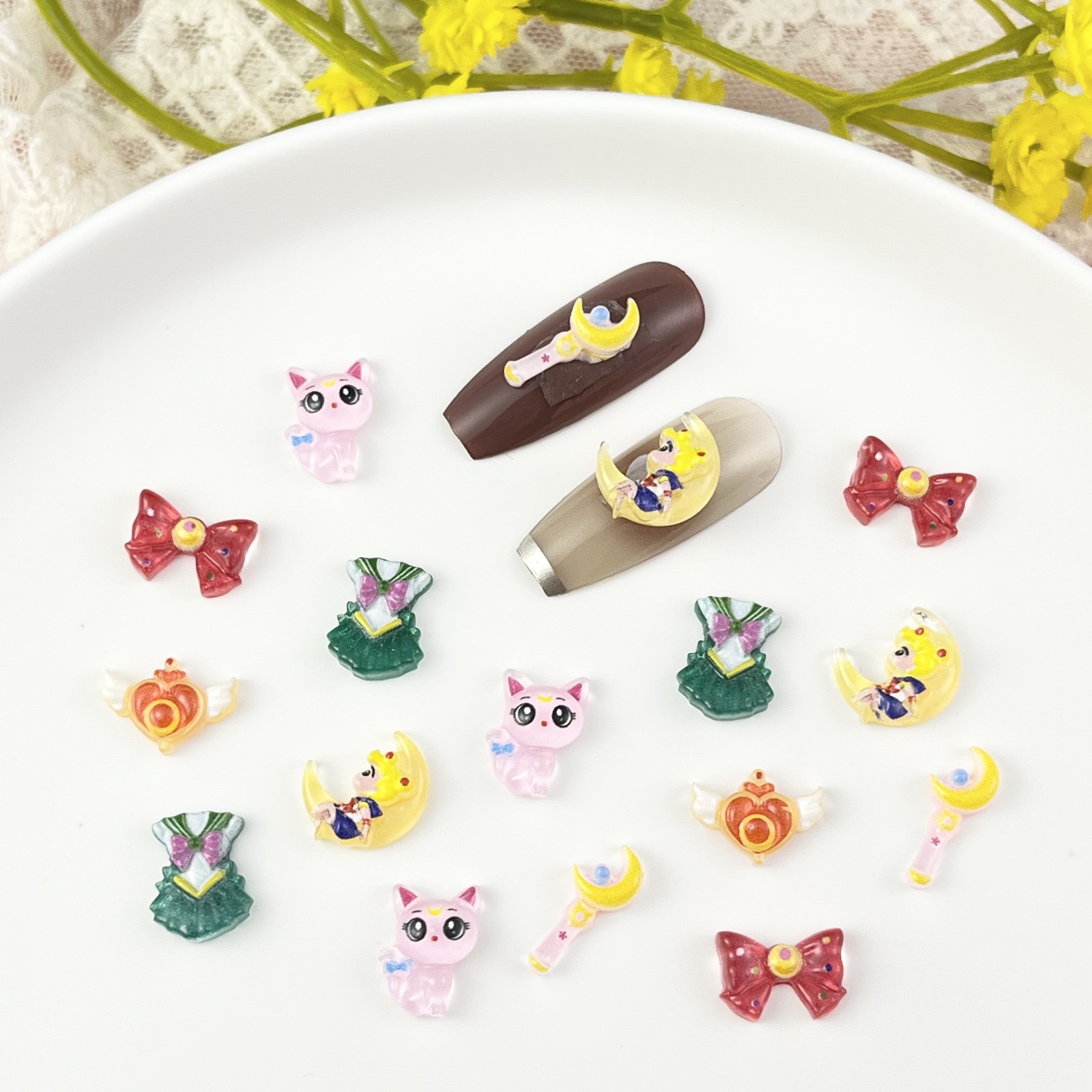 ชาร์มเรซิ่นลายเซเลอร์มูนขนาดเล - Tv Art And Craft บทวิจารณ์และราคา